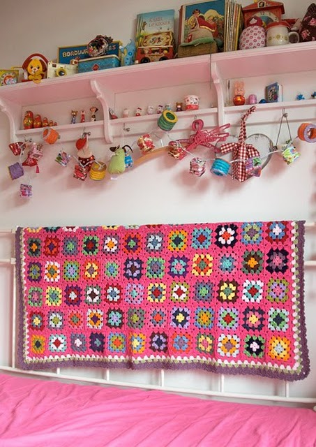 petras-granny-square-blanket-finished