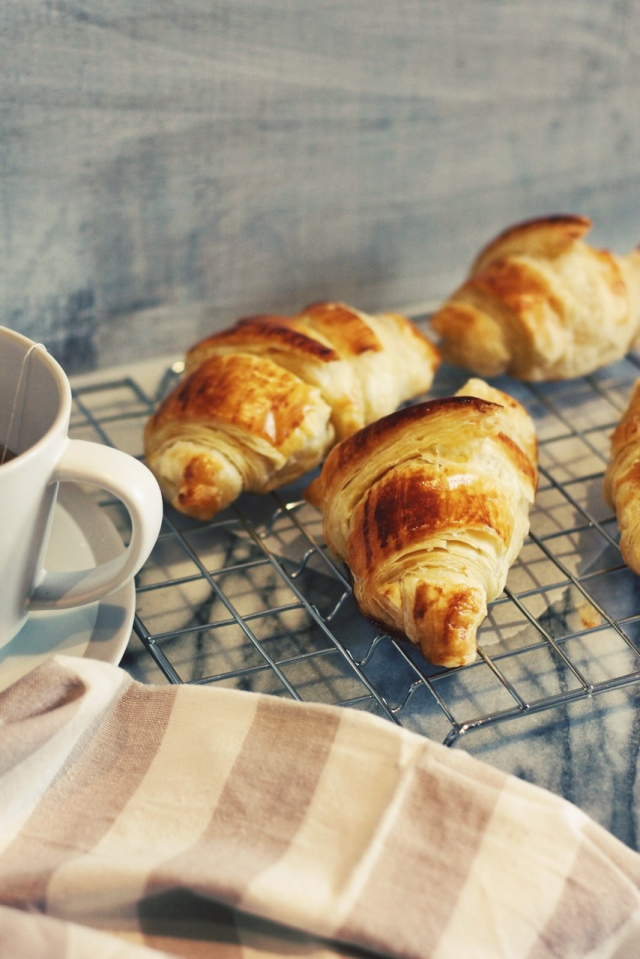 Kate Olsson : Finger Fork & Knife : Lemon Curd Croissants Kate Olsson : Finger Fork & Knife : Lemon Curd Croissants
