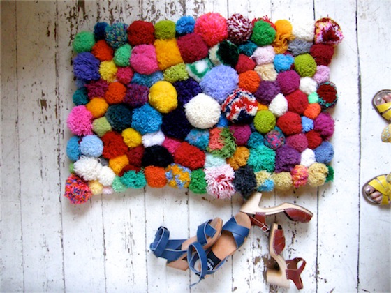 pip's pompom rug for Frankie