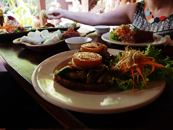 lunch-with-sam