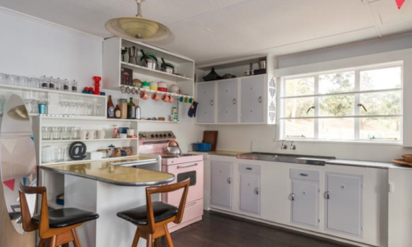 36 Cornelian Bay, Newtown, Tasmania